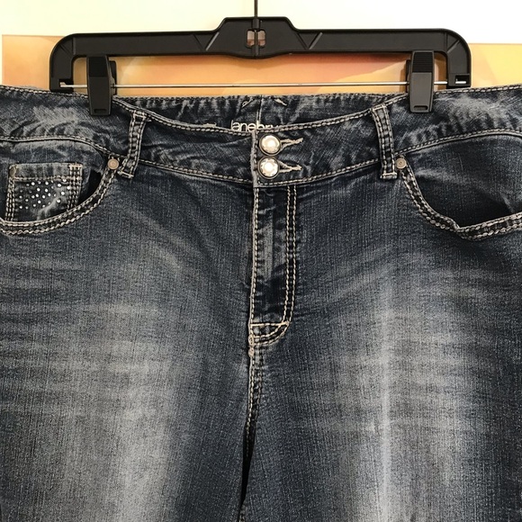 Bling Capris - Picture 6 of 7